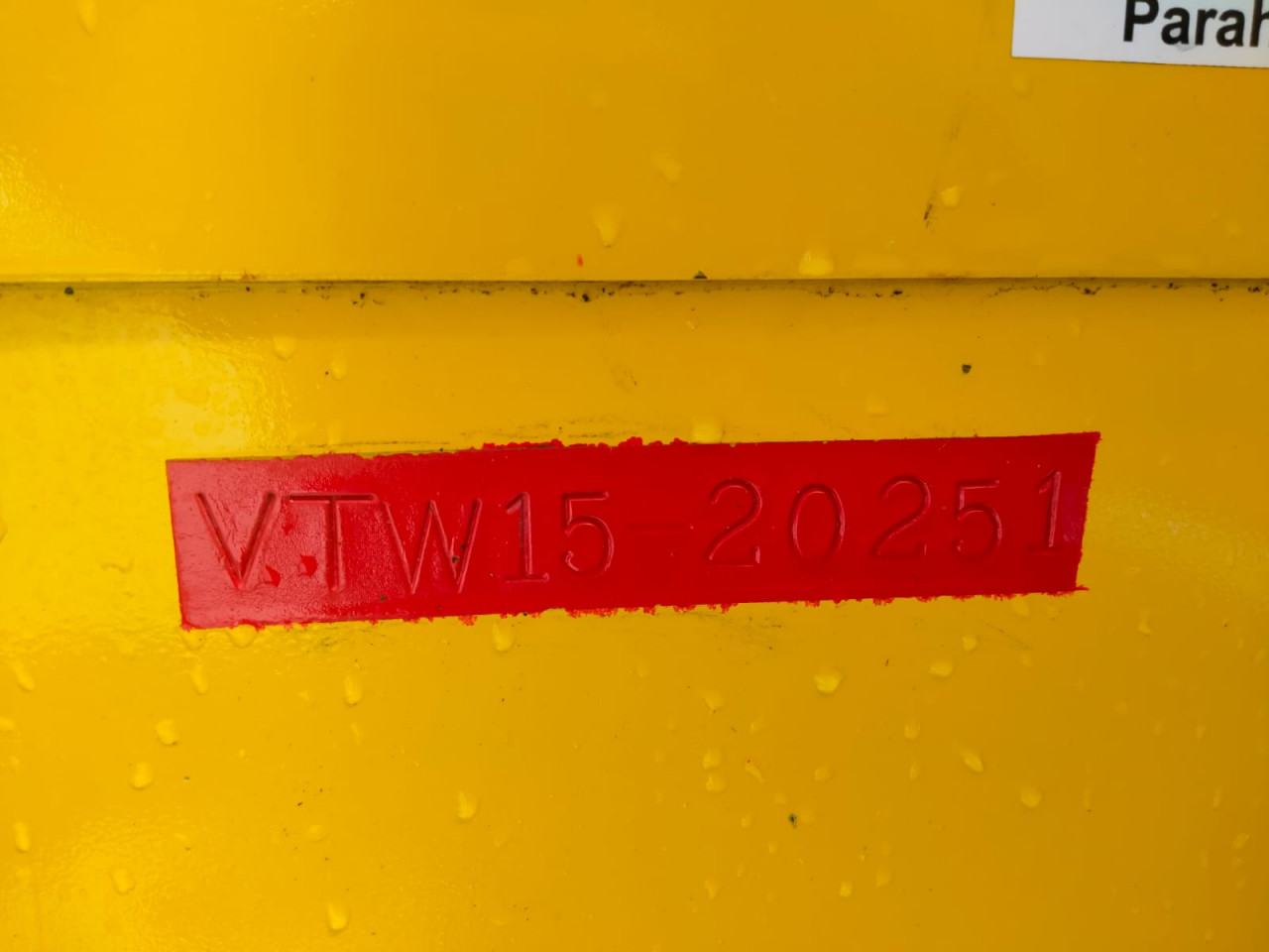 ALAT BERAT SAKAI TW500W