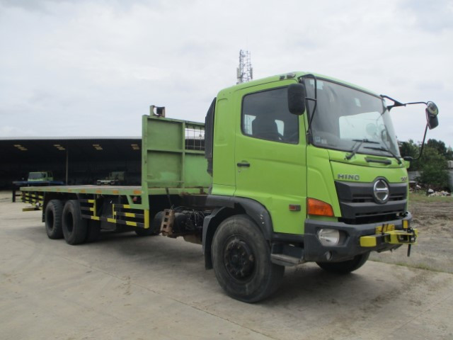 TRUK HINO FM 260 JD