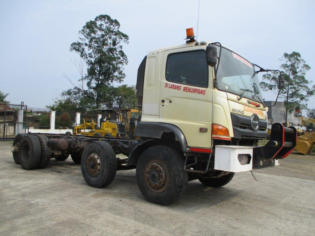 TRUK HINO GY350PU