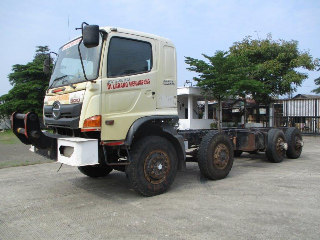TRUK HINO GY350PU