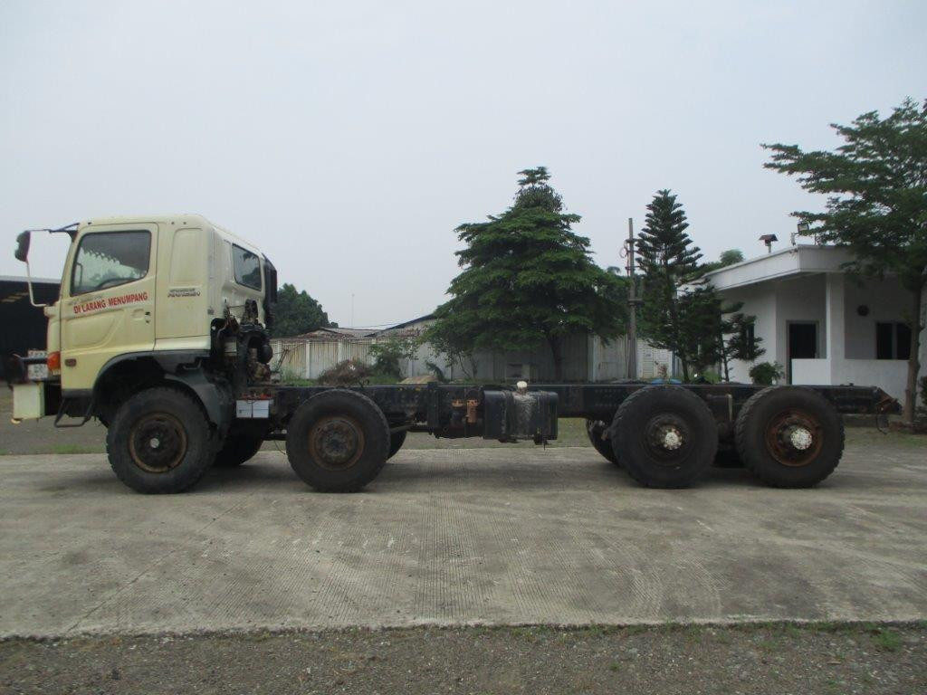 TRUK HINO GY350PU
