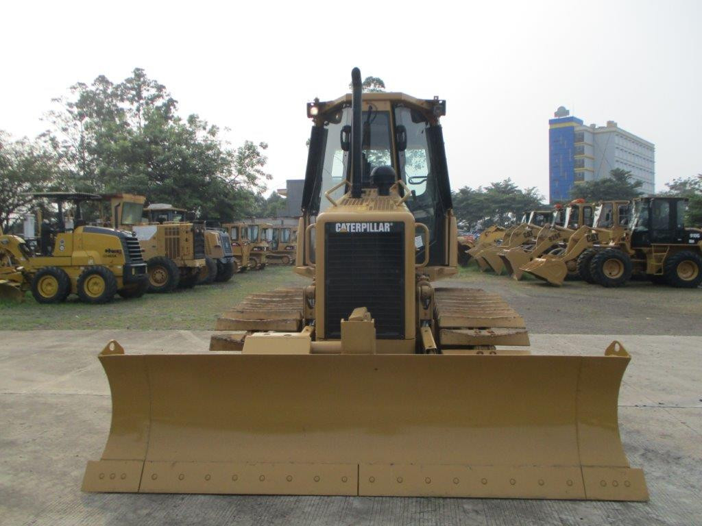 ALAT BERAT CATERPILLAR D3G