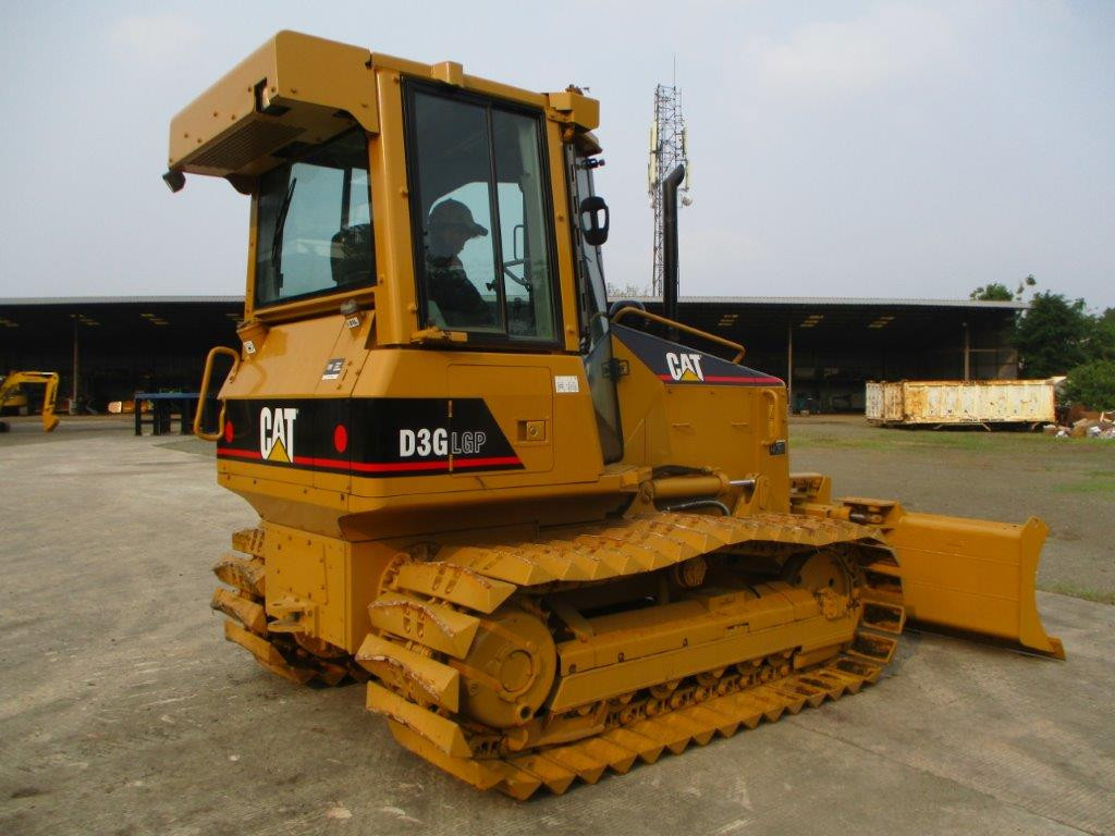 ALAT BERAT CATERPILLAR D3G