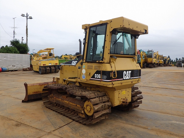 ALAT BERAT CATERPILLAR D3G
