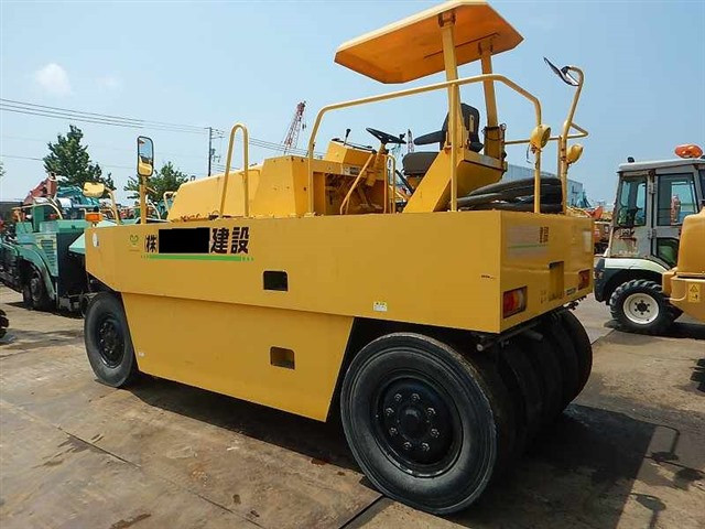 ALAT BERAT SAKAI TS200