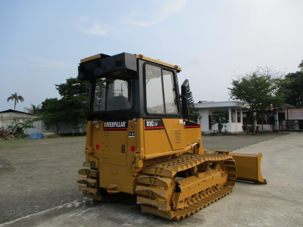 ALAT BERAT CAT D3C