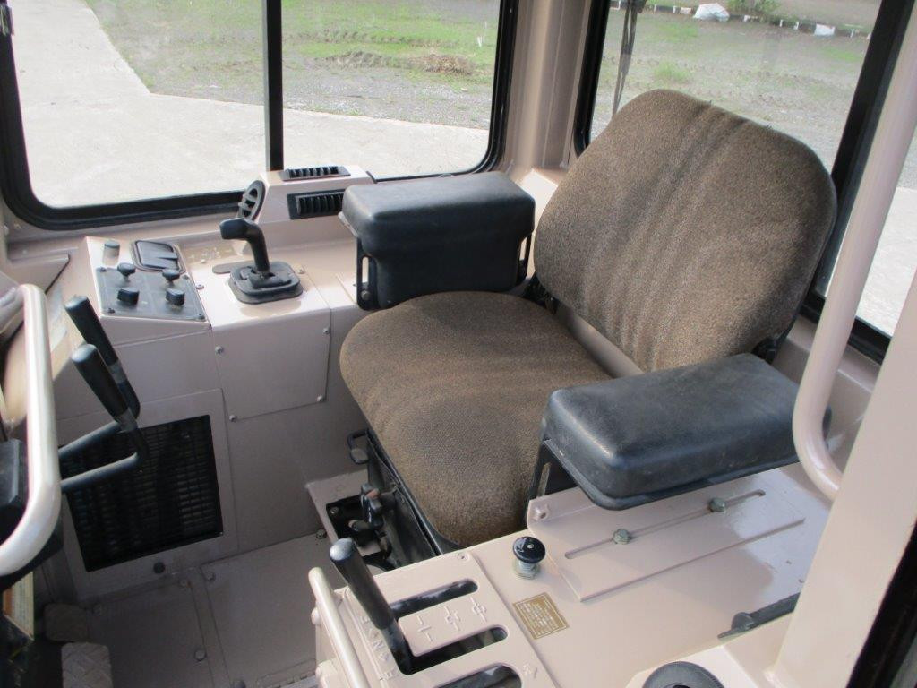 ALAT BERAT CAT D3C