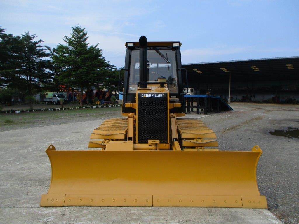 ALAT BERAT CAT D3C