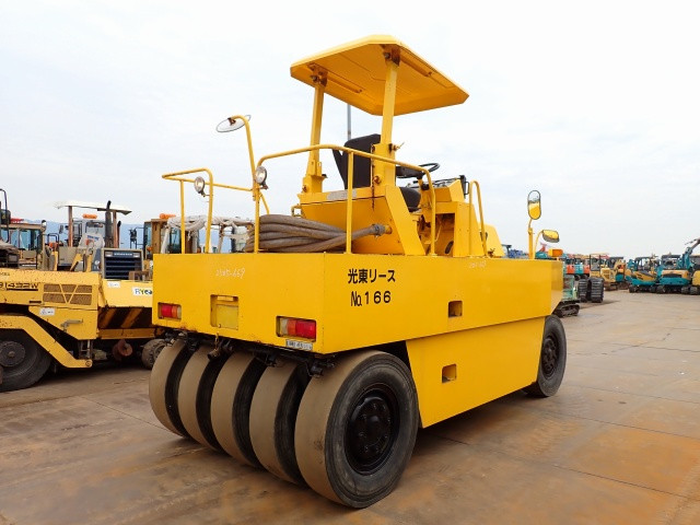 ALAT BERAT SAKAI TS200