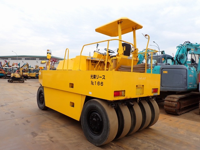 ALAT BERAT SAKAI TS200