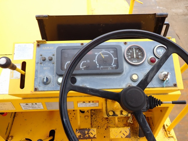 ALAT BERAT SAKAI TS200