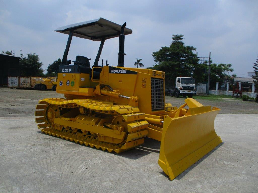 ALAT BERAT KOMATSU D31P-20E