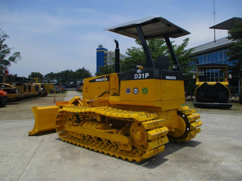 ALAT BERAT KOMATSU D31P-20E