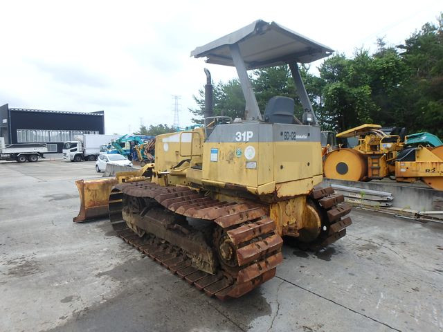 ALAT BERAT KOMATSU D31P-20E