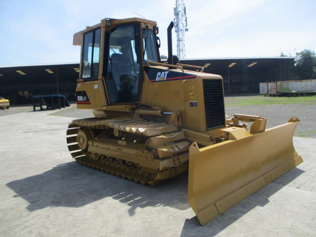 ALAT BERAT CATERPILLAR D3G