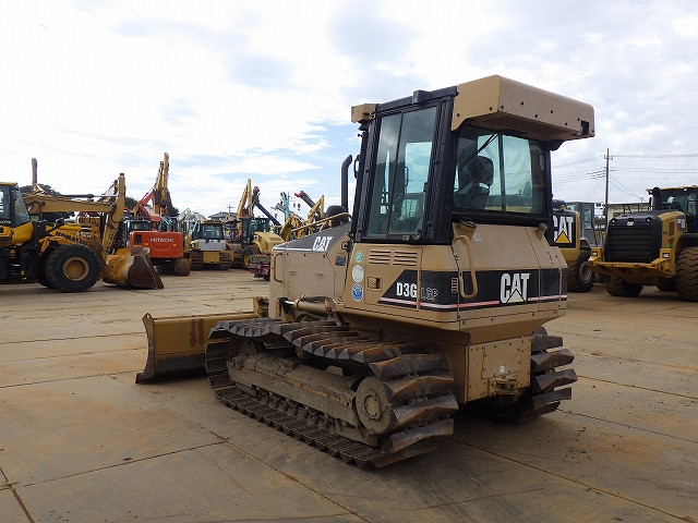 ALAT BERAT CATERPILLAR D3G