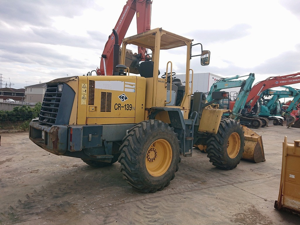 ALAT BERAT KOMATSU WA100-5