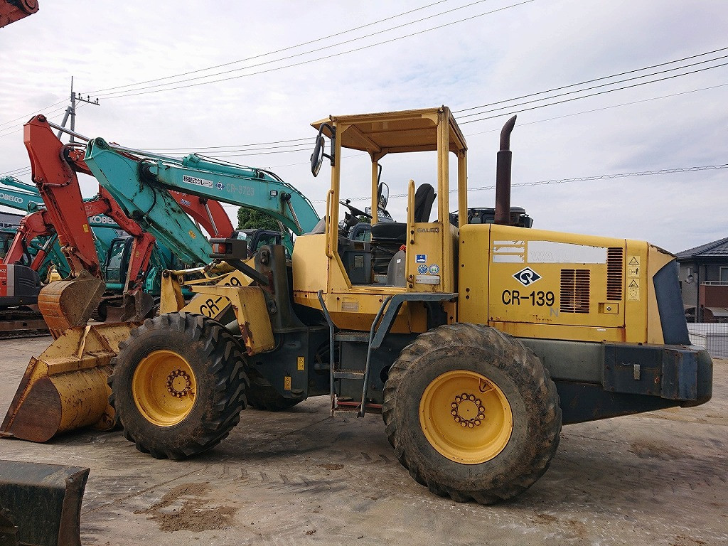 ALAT BERAT KOMATSU WA100-5