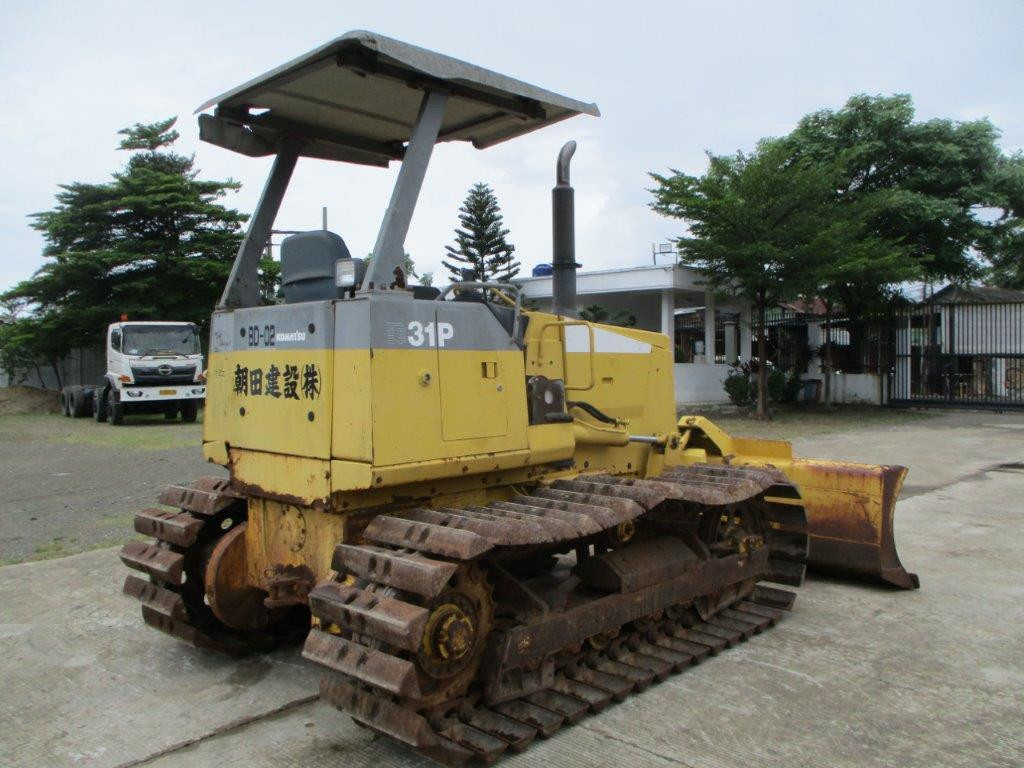 ALAT BERAT KOMATSU D31P-20E