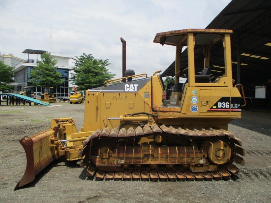 ALAT BERAT CATERPILLAR D3G