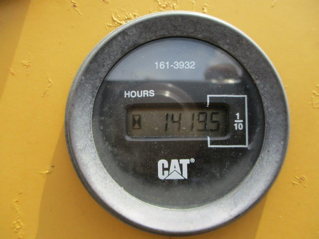 ALAT BERAT CATERPILLAR D3G