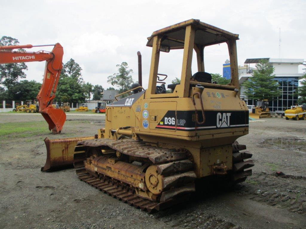 ALAT BERAT CATERPILLAR D3G