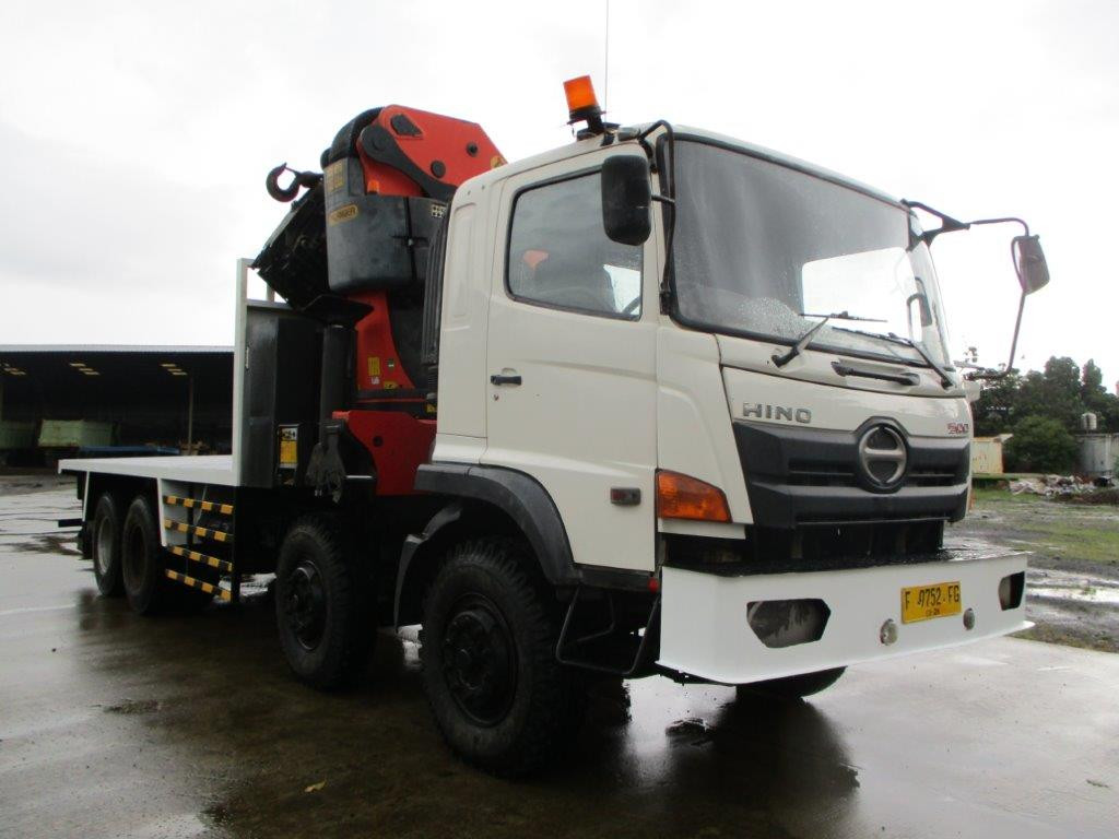 TRUK HINO GY350PU