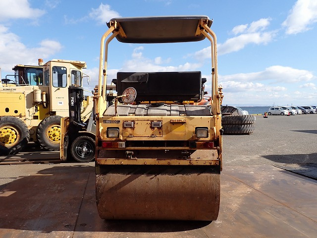 ALAT BERAT SAKAI SW650