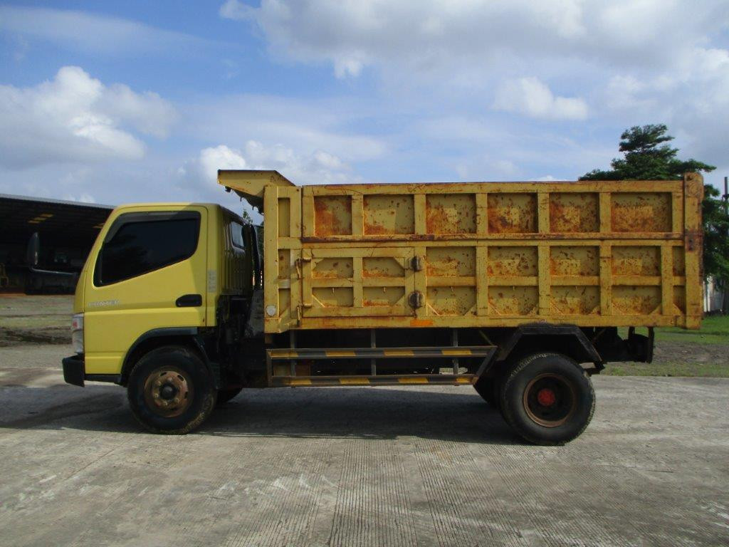 TRUK MITSUBISHI FE SUPER HDX HI-GEAR (4X2)