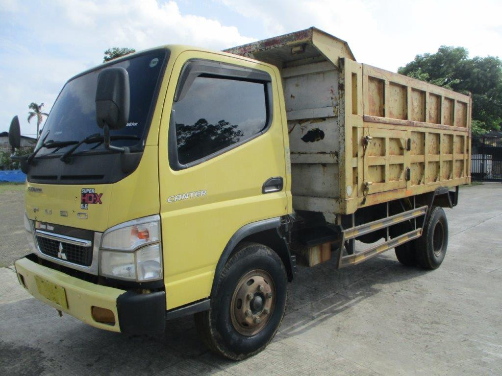 TRUK MITSUBISHI FE SUPER HDX HI-GEAR (4X2)
