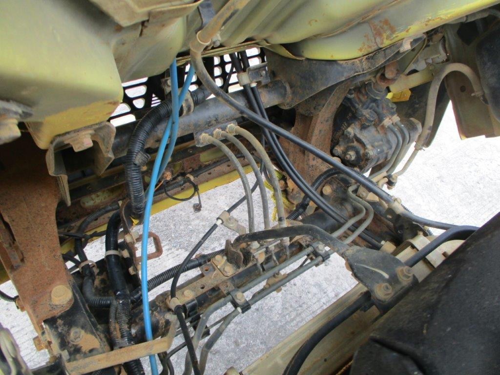 TRUK MITSUBISHI FE SUPER HDX HI-GEAR (4X2)