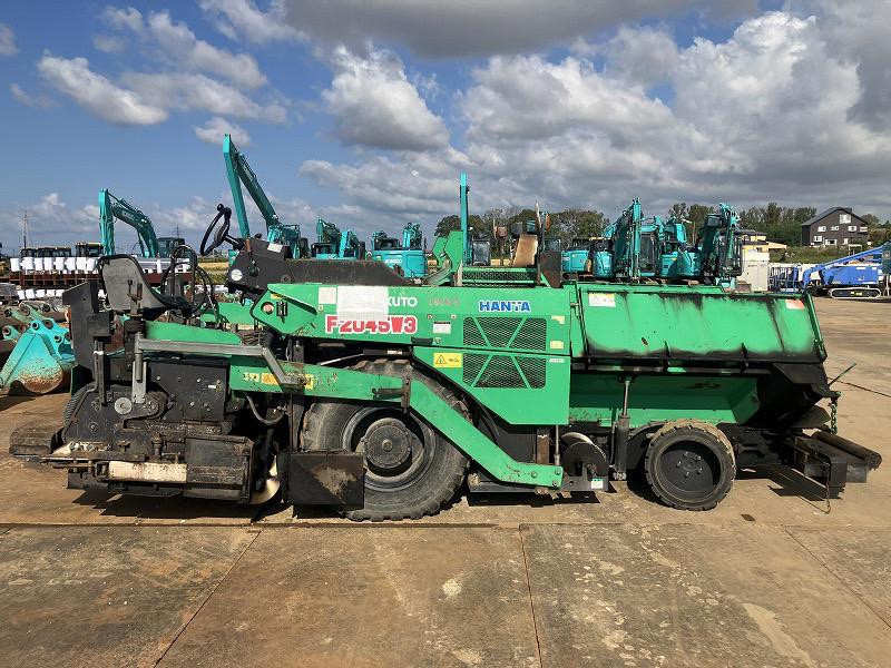 ALAT BERAT HANTA F2045W