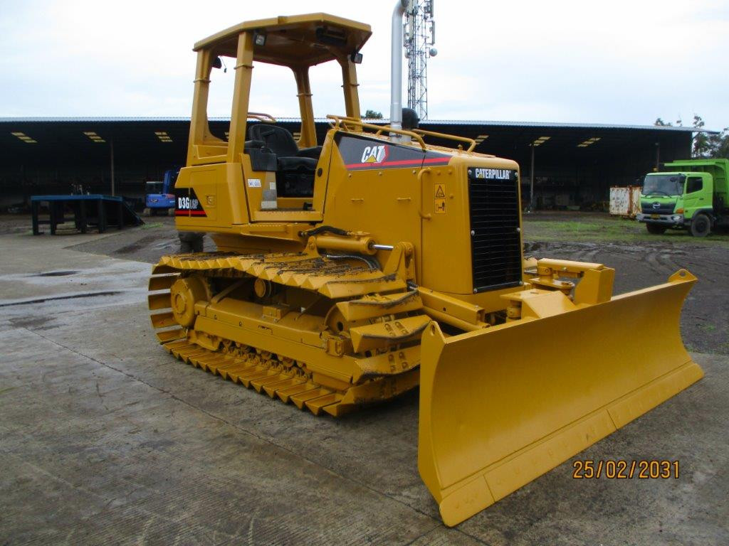 ALAT BERAT CATERPILLAR D3G