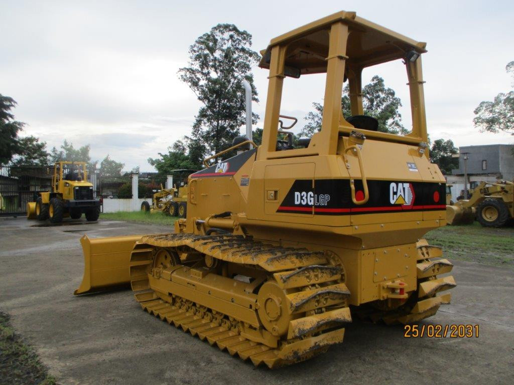 ALAT BERAT CATERPILLAR D3G