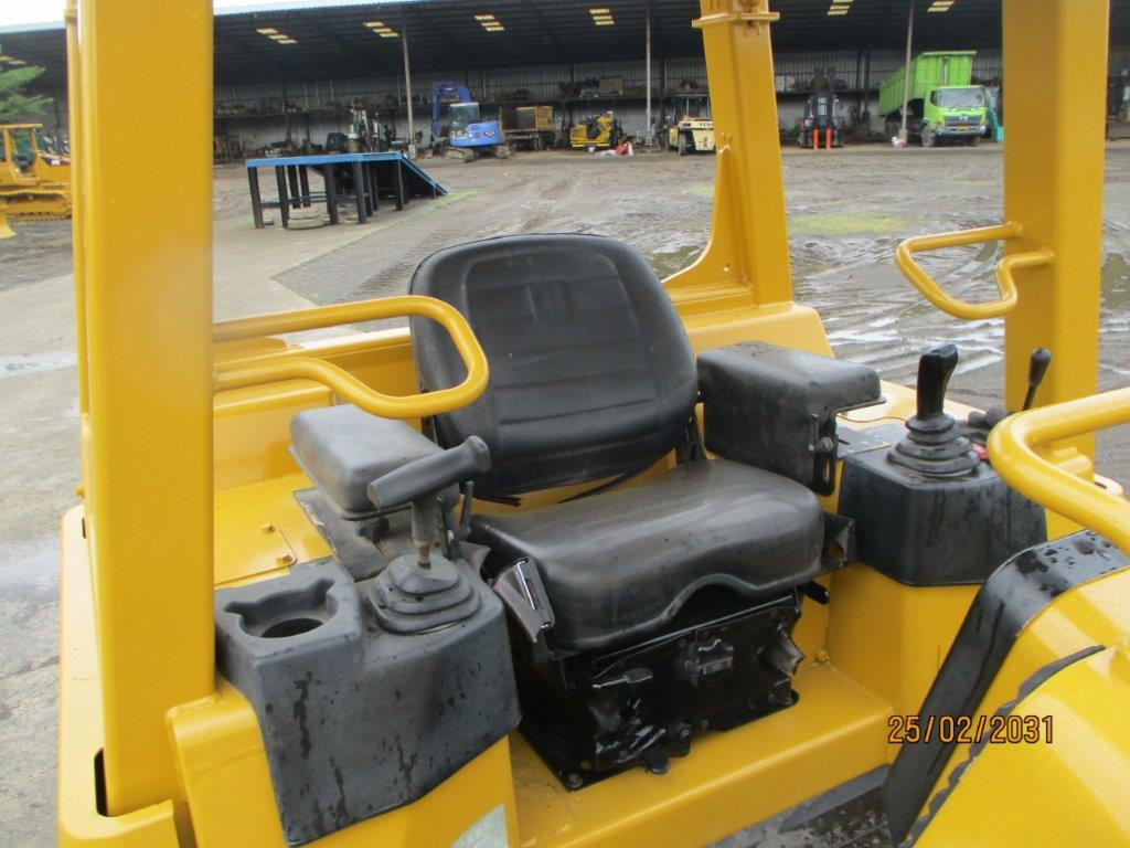 ALAT BERAT CATERPILLAR D3G