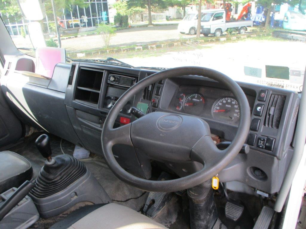 TRUK ISUZU FVZ 34 T